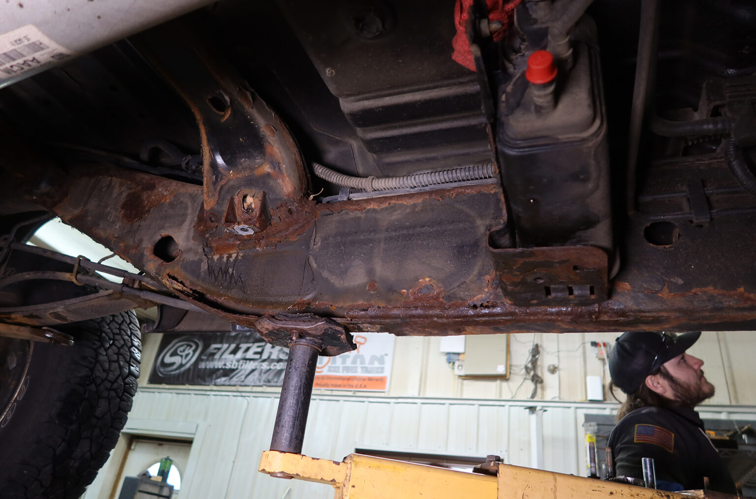 frame-rust-repair-lugnuts-garage